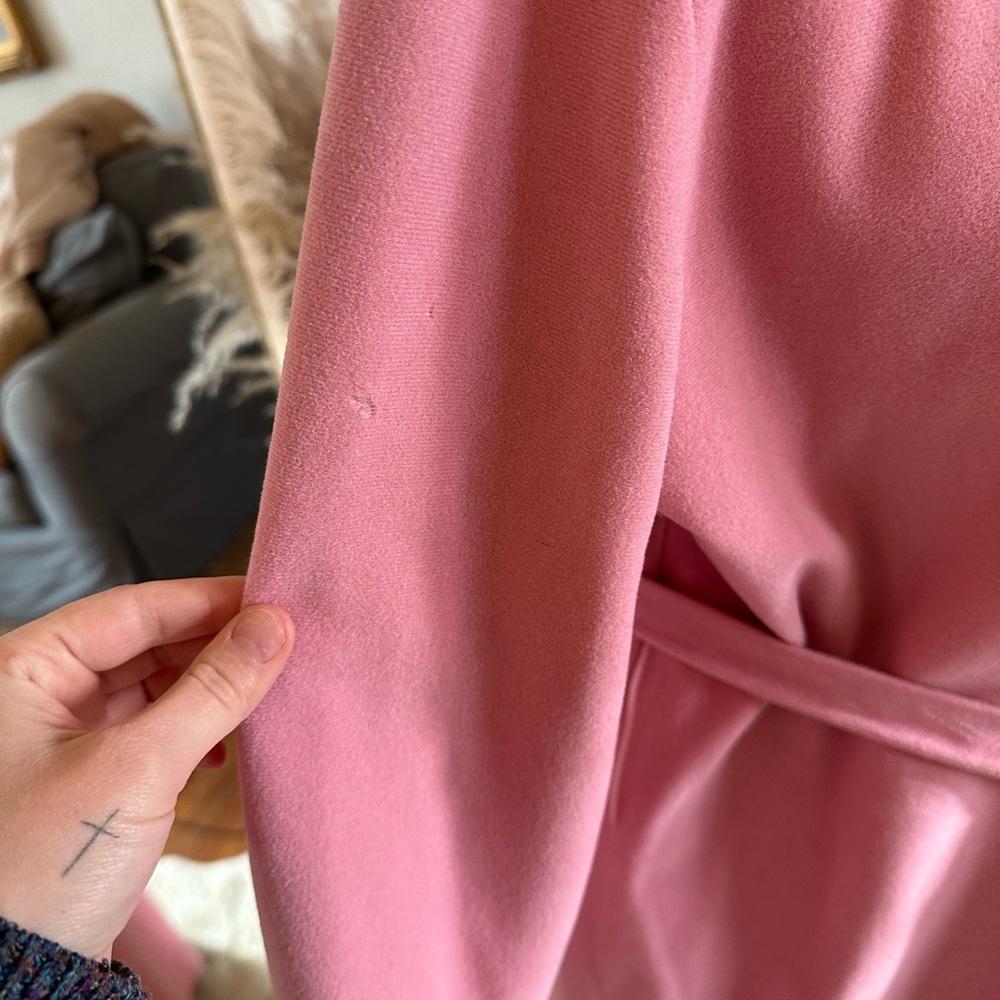 Vintage Pink Vanity Fair Robe - Picture 4 of 6